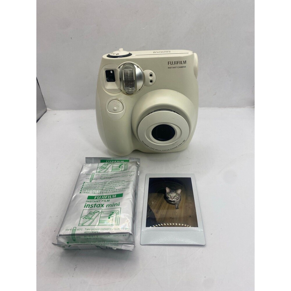 Fujifilm Instax Mini White Instant Film Camera TESTED